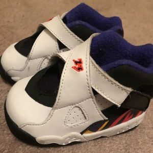 Jordan Retro 8s